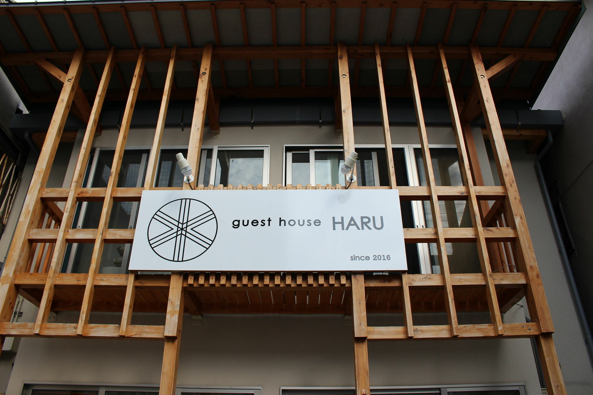 Guest House Haru Ōsaka Exterior foto